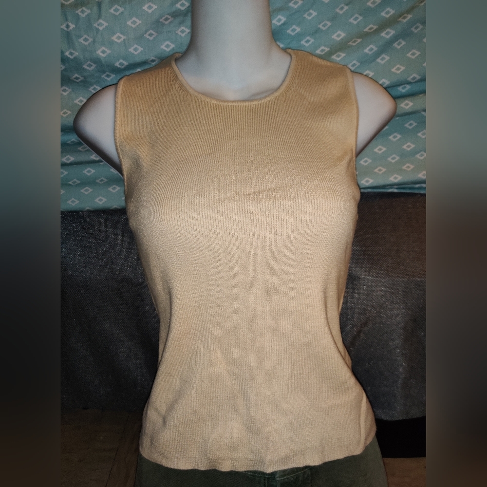 Banana Republic Knit Sleeveless Top